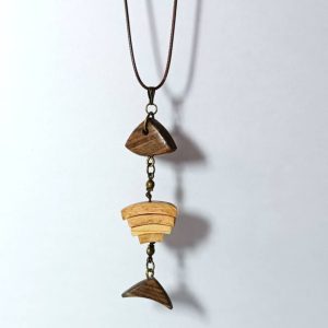 گردنبند ماهیگیری چوبی طرح ماهی استخوانی