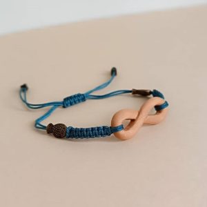 دستبند چوبی بینهایت دست ساز