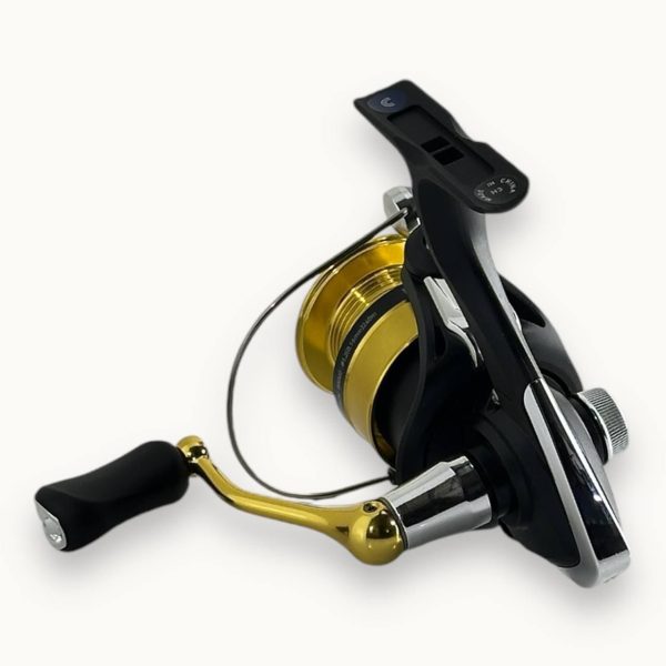 چرخ ماهیگیری دایوا مدل آر اس DAIWA RS